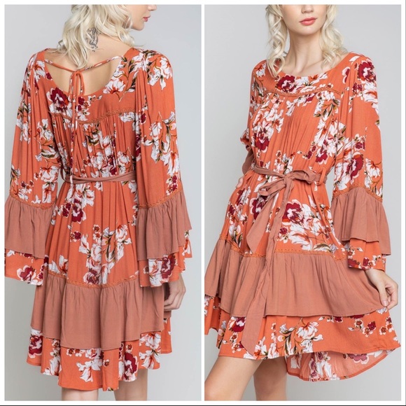 POL Floral Swing and Bell Sleeve Dress - Picture 12 of 17